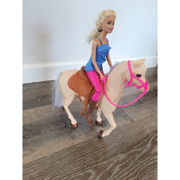 Barbie Doll and Horse Figures Toy Set #2 - Picture 3 of 3